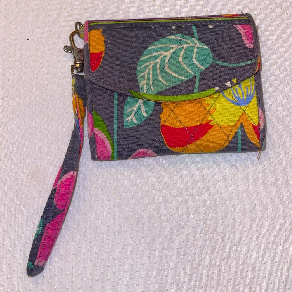 Vera Bradley Jazzy Bloom Wallet Wristlet With Ipod/Phone Slot (Older Versions).